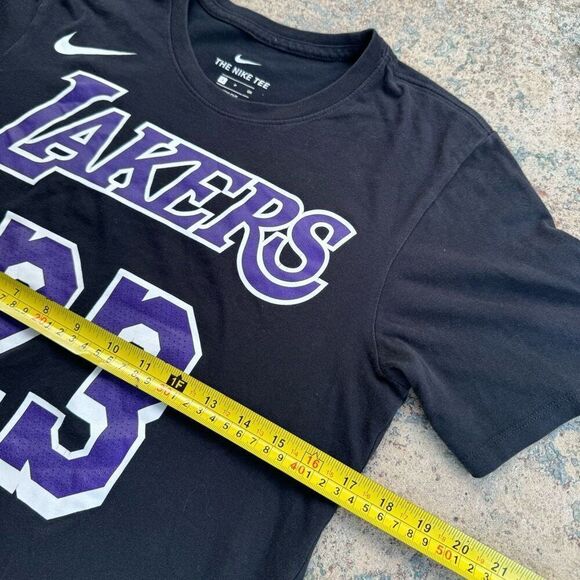 Nike NBA Los Angeles Lakers Lebron James #23 Jersey Shirt - Picture 2 of 5